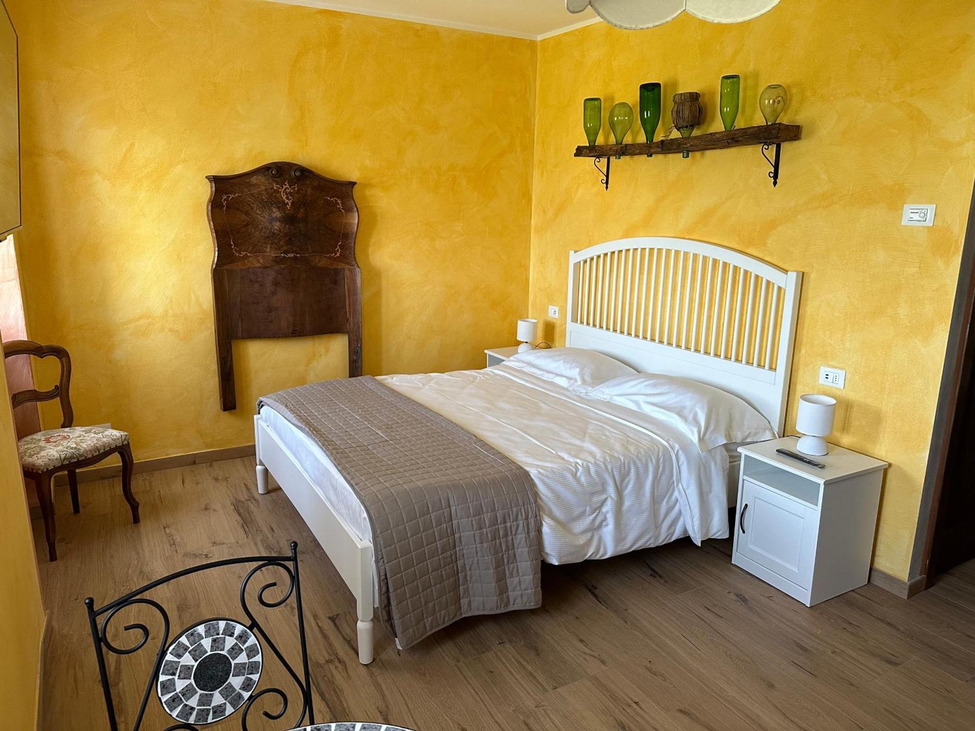 Nel Caruggio - B&B Mornese Exterior photo